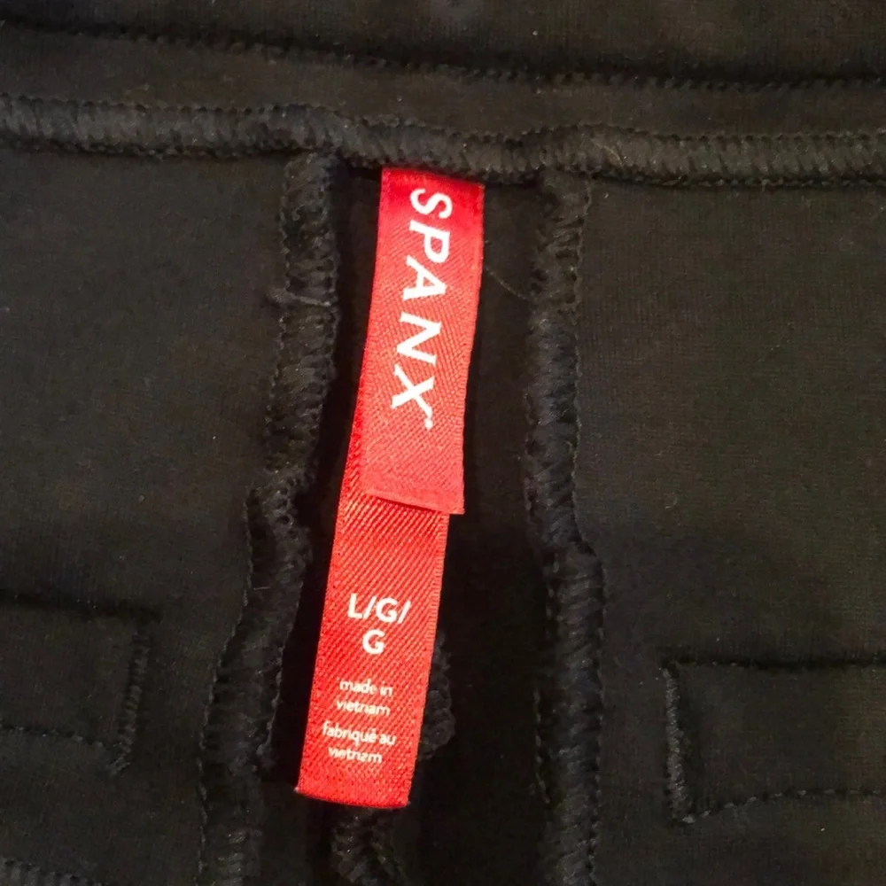 Spanx black pants size large - Picture 3 of 5